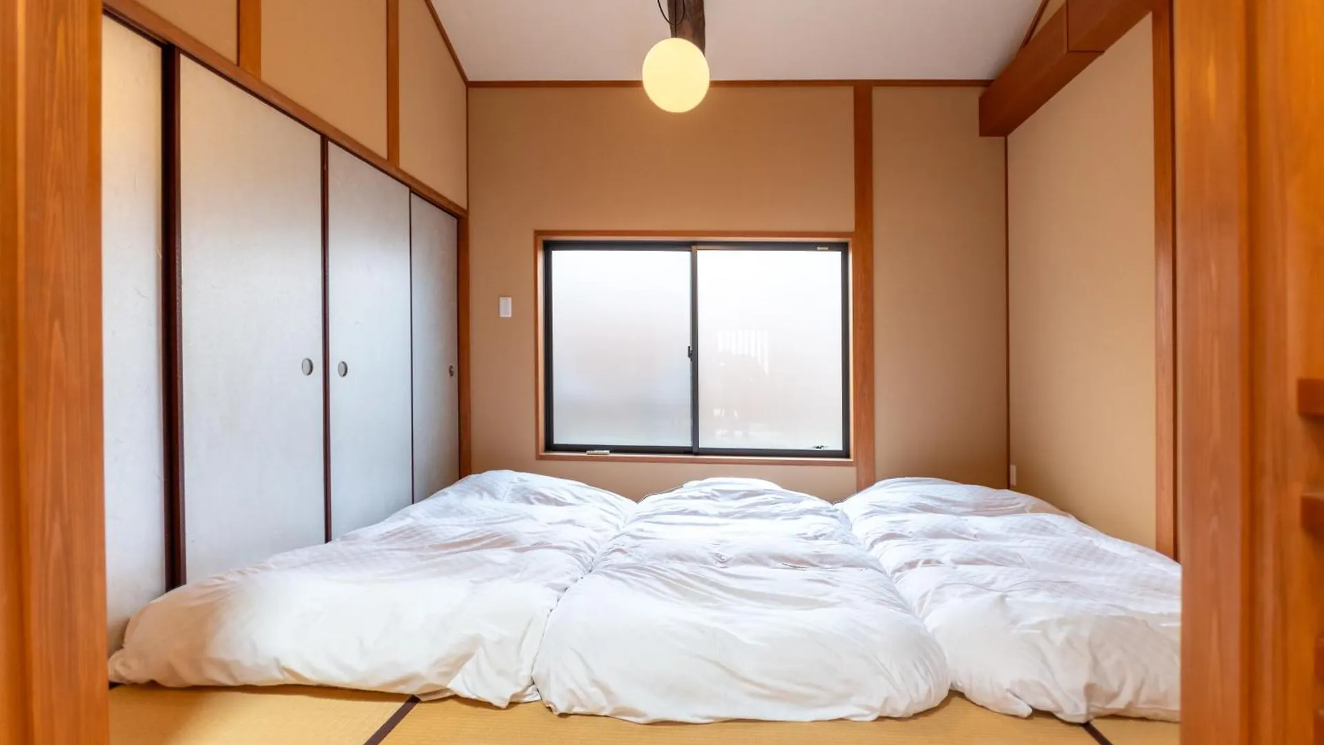 Suiren Traditional Boutique Townhouse Kyoto Villa