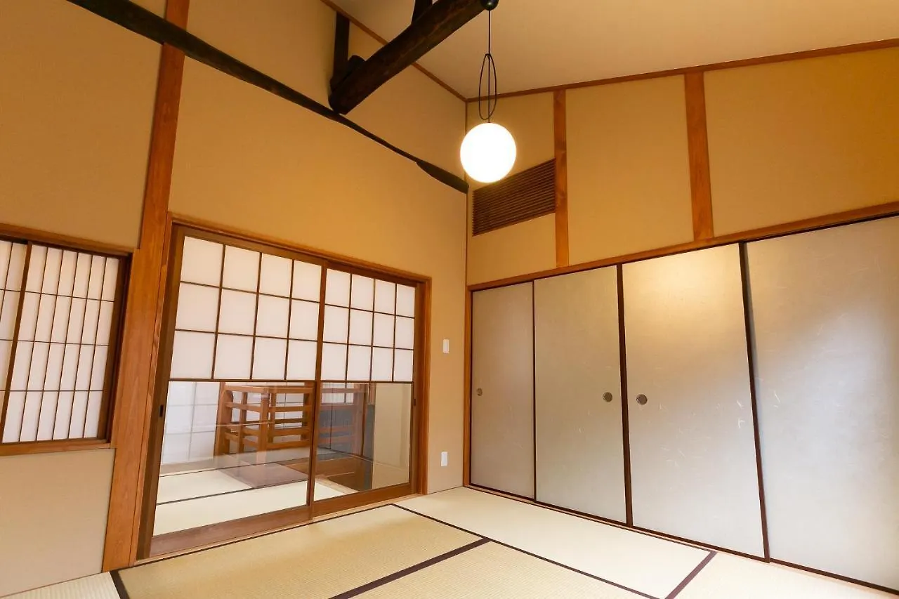 Suiren Traditional Boutique Townhouse Kyoto 0*,  Japan